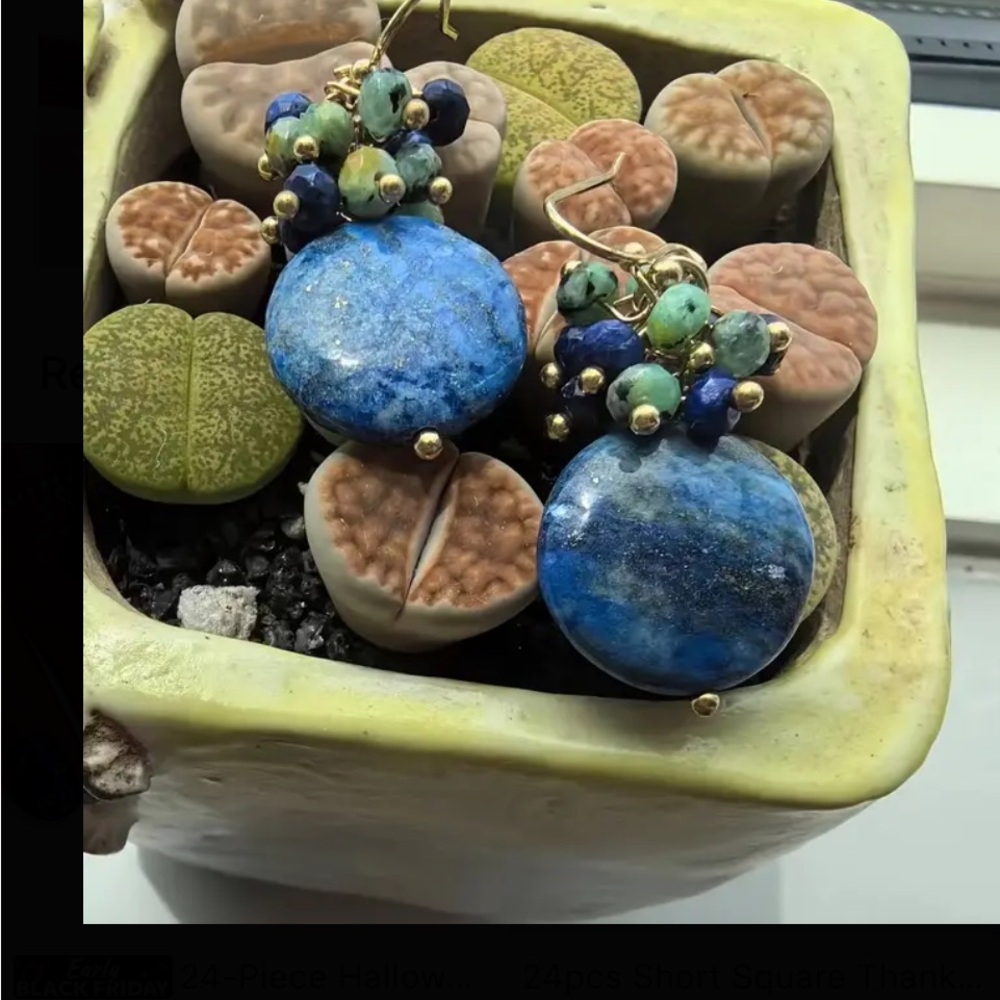 Elegant Blue and Green Beaded Earrings - Picture 8 of 12